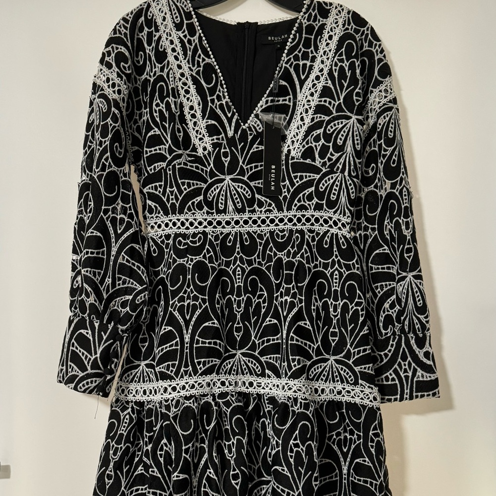 Beulah black and white dress